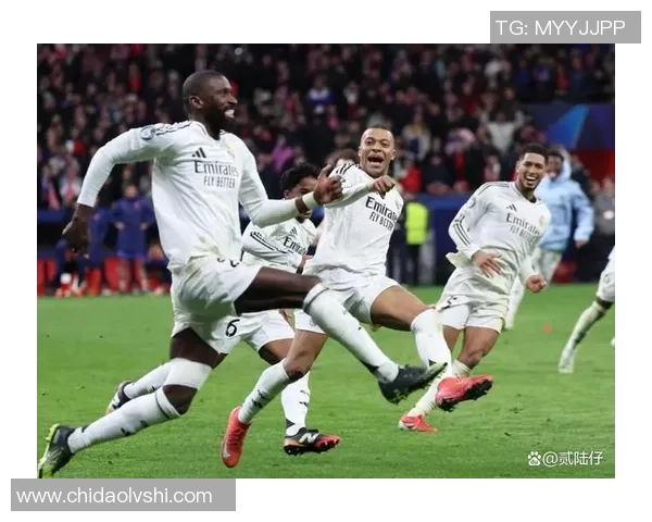 足球明星遭遇意外挨揍瞬间视频合集引发热议与讨论 足球明星遭遇意外挨揍瞬间视频合集引发热议与讨论