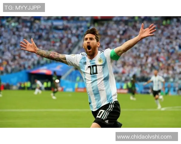 足球明星李超的职业生涯与成就全景介绍及精彩瞬间图片展示 足球明星李超的职业生涯与成就全景介绍及精彩瞬间图片展示