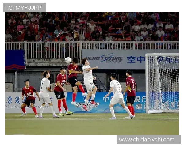 足球明星在看台上的精彩瞬间与背后的故事揭秘